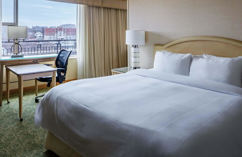 Guest room at Kingsgate Marriott Conference Hotel at University of Cincinnati.