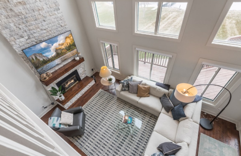 Rental living room at Minnestay.