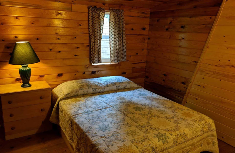 Cabin bedroom at Little Norway Resort.