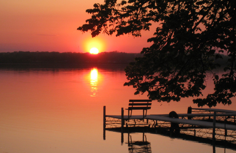 Sunset over lake at Shady Rest Resort.