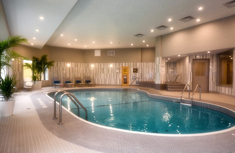 indoor pool at Hockley Valley.