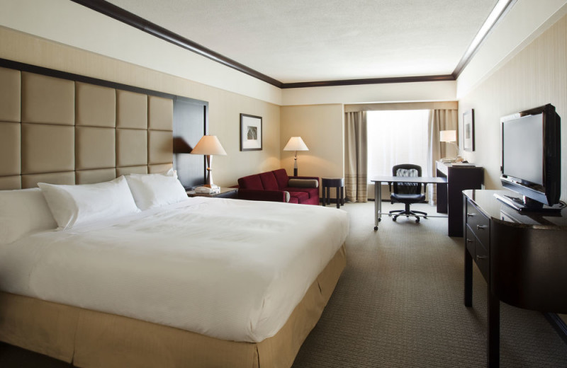 Guest room at Hilton Montreal Bonaventure.