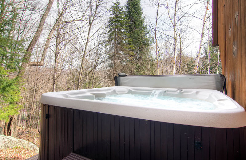 Rental hot tub at GetAway Vacations.