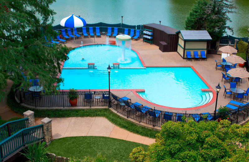 Outdoor pool at Sheraton Westport Chalet Hotel St. Louis.