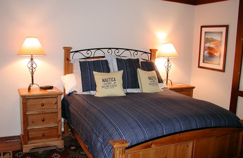 Vacation rental bedroom at Chinquapin.