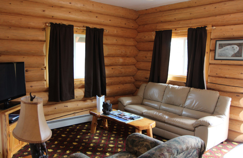 Guest living room at Salmon Catcher Lodge.