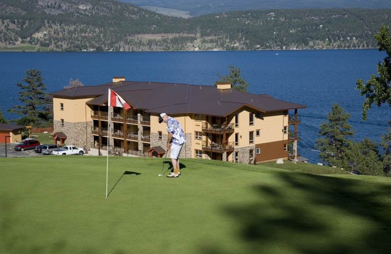 Golf at Lake Okanagan Resort