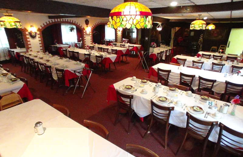 Dining room at Crystal Brook Resort.