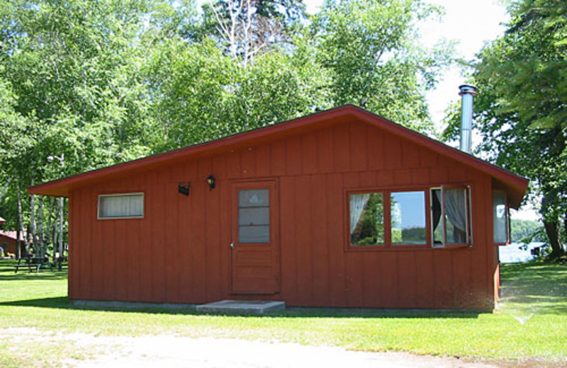 Cabin exterior at Fremont's Point Resort.