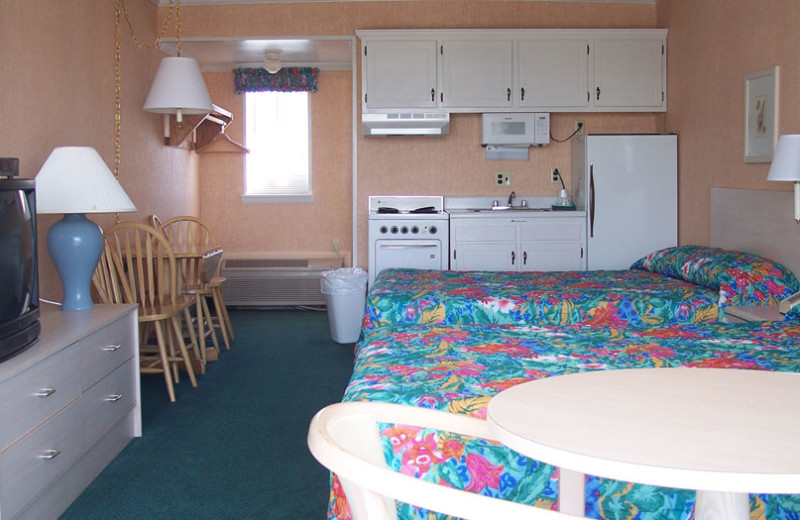 Guest room at Shangri La Motel.