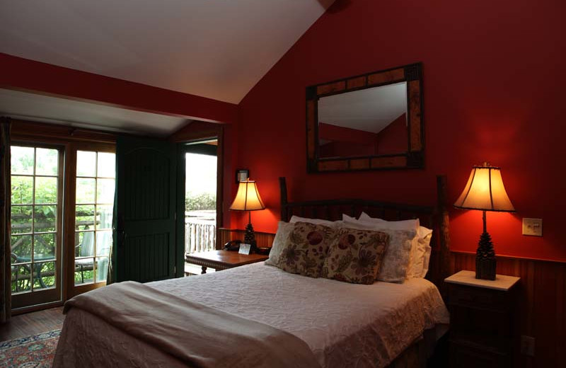 Guest room at The Mountain Brook.