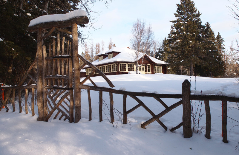 Exterior view of Elkhorn Manor.