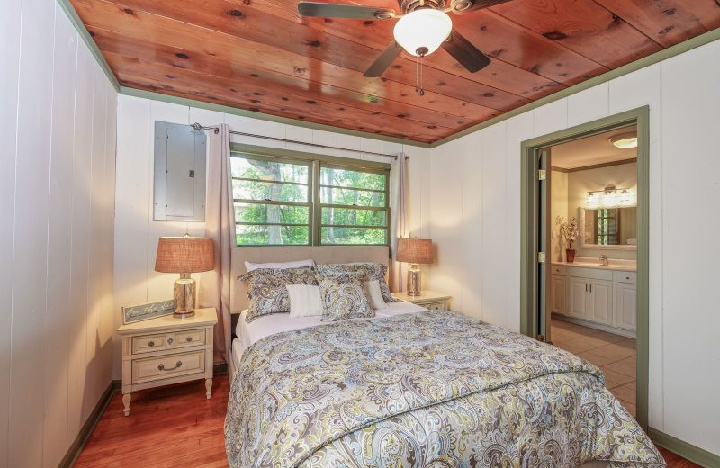 rental bedroom at StayLakeNorman Luxury Vacation Rentals.