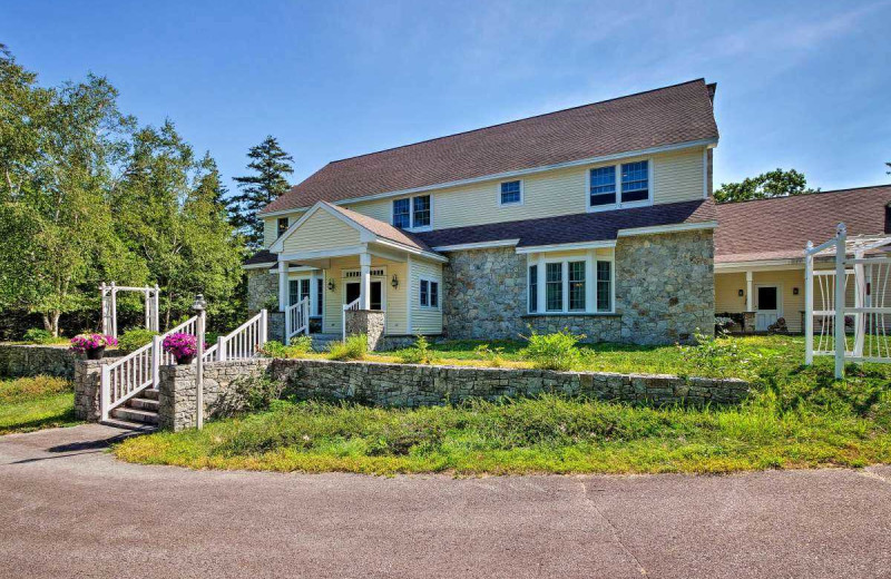 Exterior view of Acadia Cottage Rentals.