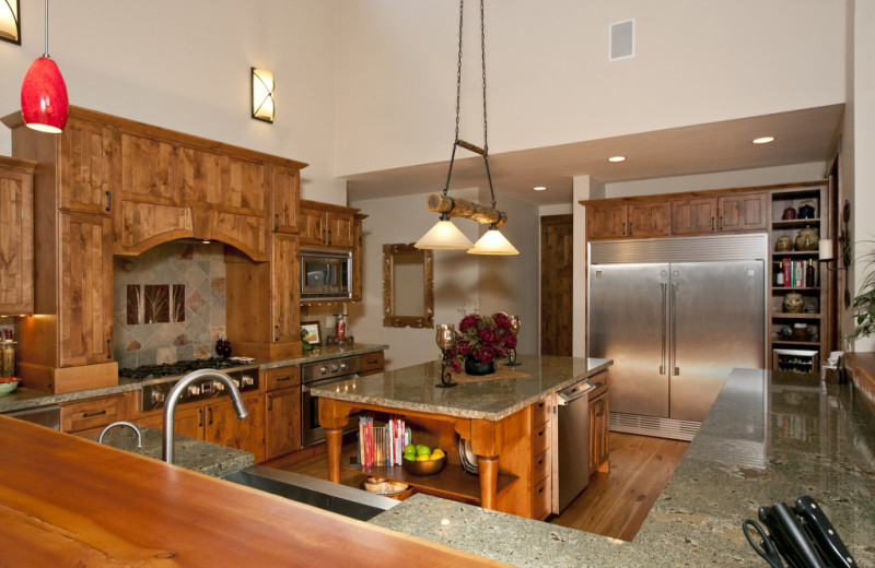 Vacation rental kitchen at Cabin and Company.