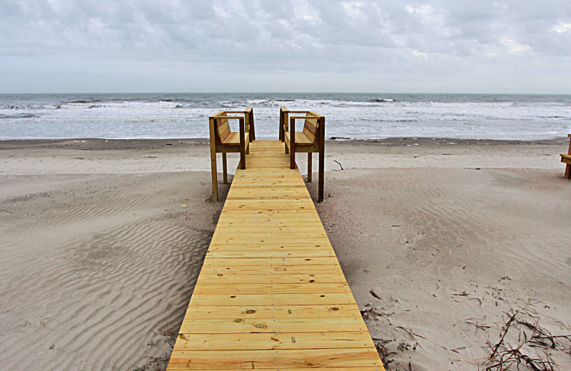 Beach at Ocean Blvd 614.