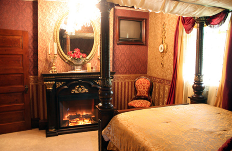 Wine and Gold Room at The 1887 Hansen House Bed & Breakfast.