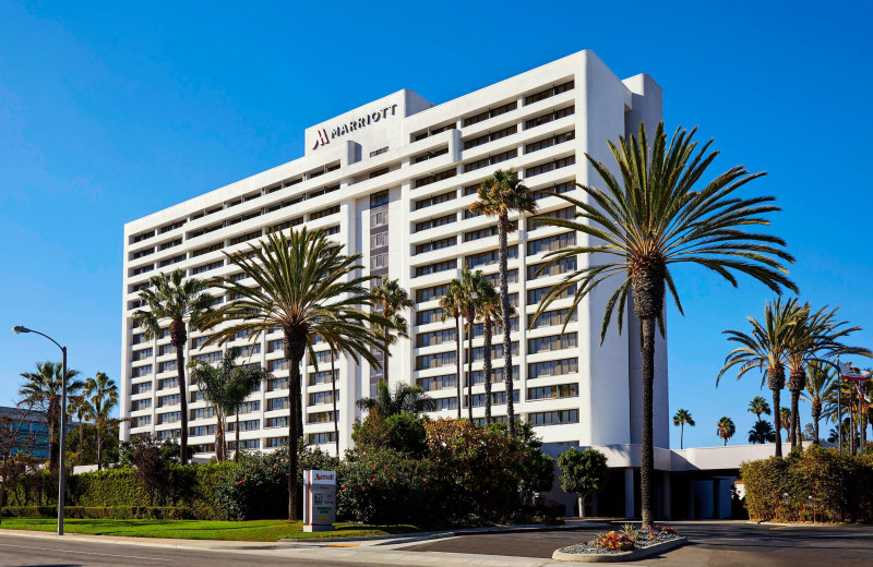 Exterior view of Torrance Marriott South Bay.