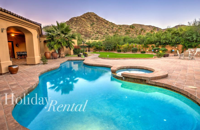 Rental pool at HolidayRental.com.