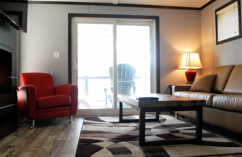 Cottage living room at Golden Beach Resort.