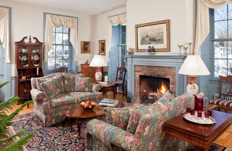 Living room at The Captain Jefferds Inn.