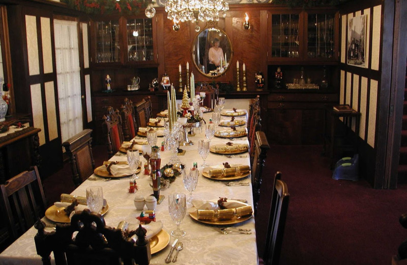 Dining table at Cedar Gables Inn.