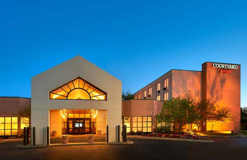 Exterior view of Courtyard Ann Arbor.
