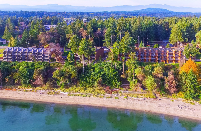 Exteriror view of Tigh-Na-Mara Resort.