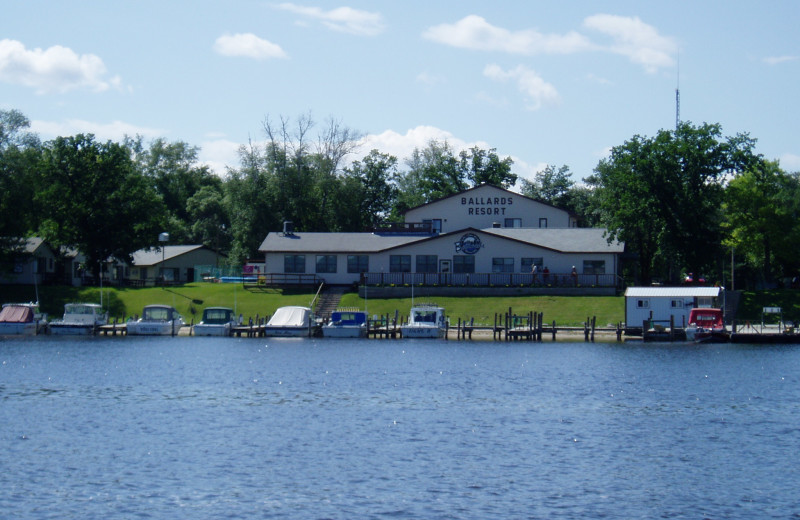 Exterior view of Ballard's Resort.