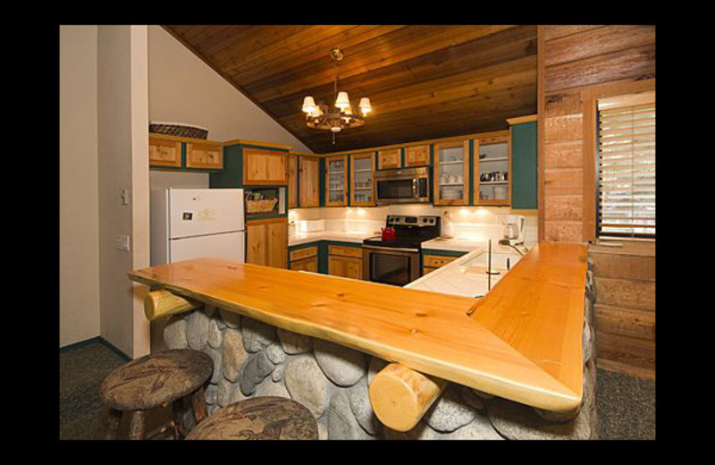 Vacation rental kitchen at JetLiving.