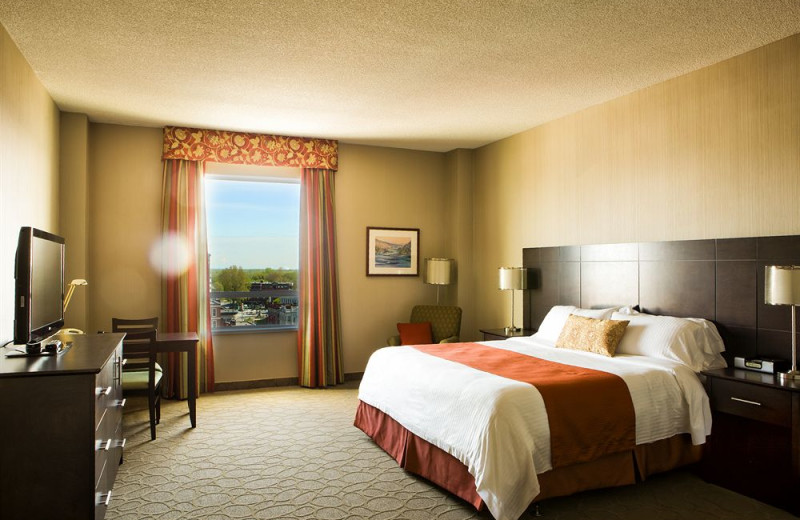 Guest room at Delta Trois-Rivieres Hotel and Conference Centre.