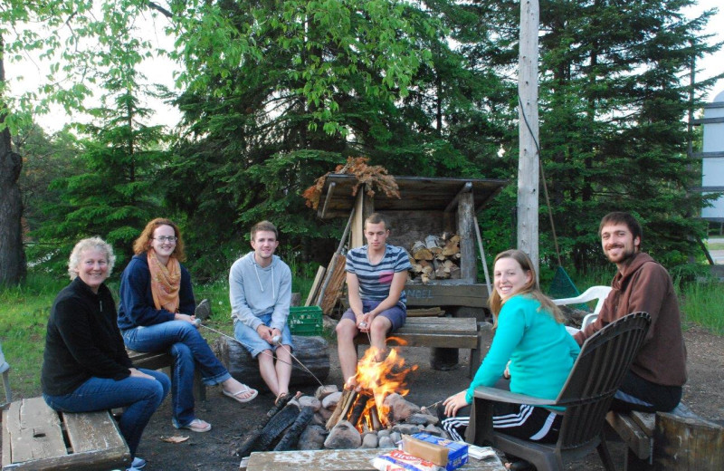 Bonfires at Wolf Den Hostel and Nature Retreat.