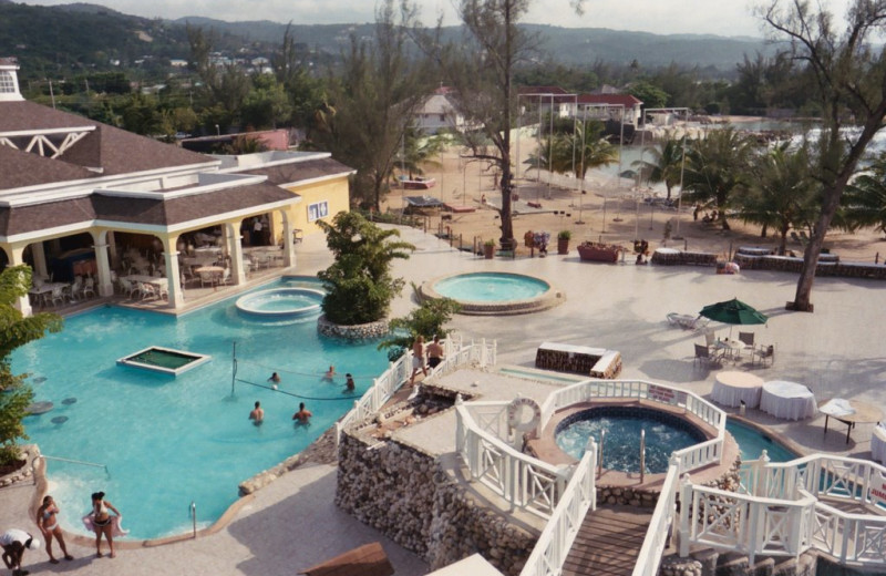 Outdoor pool at Hedonism III.