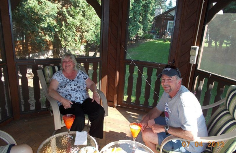 Couple at Sill's Lakeshore Resort.