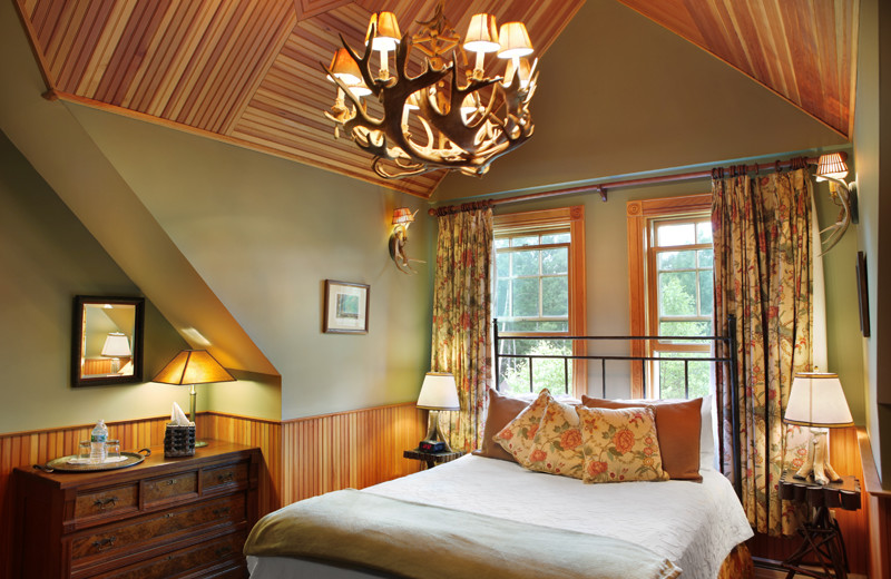 Guest room at The Mountain Brook.