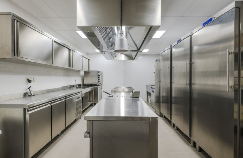 Rental kitchen at Lauren Berger Collection.