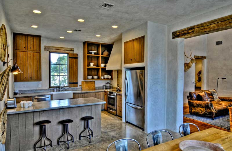 Guest kitchen at Stablewood Springs Resort.