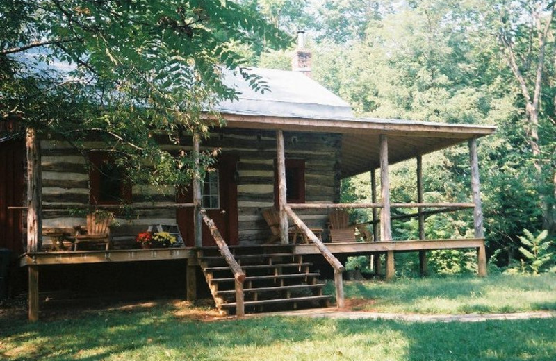 Exterior Cabin View at South River Highlands Retreat