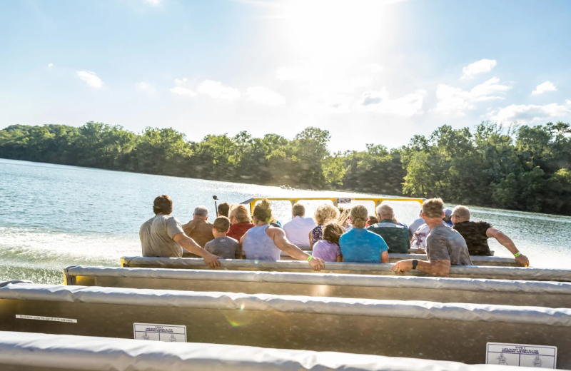 Boat rides at Thousand Hills Vacations.