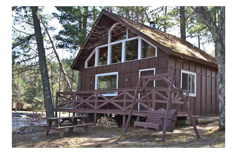 Cabin exterior at Silver Rapids Lodge.