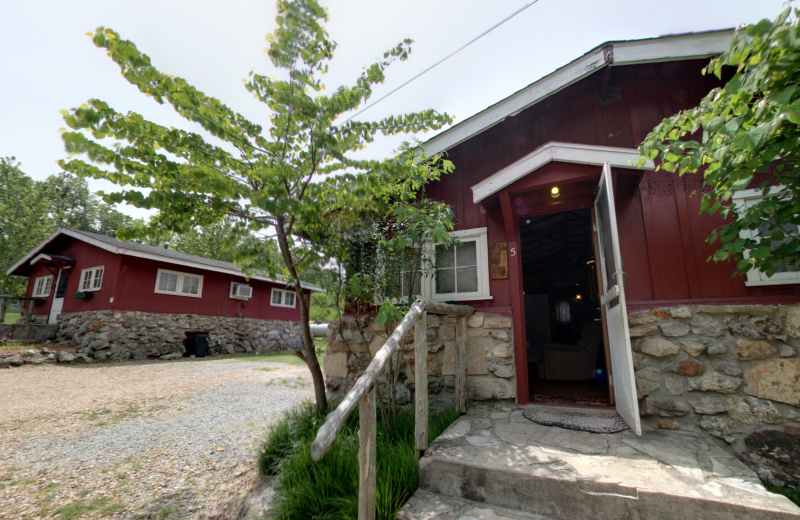 Exterior view of Rocky Hide-A-Way.