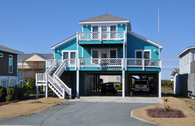 Vacation rental exterior view of Century 21 Action Inc.