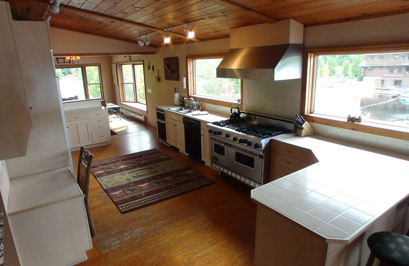 Saranac Suite kitchen at Ampersand Bay Resort & Boat Club.