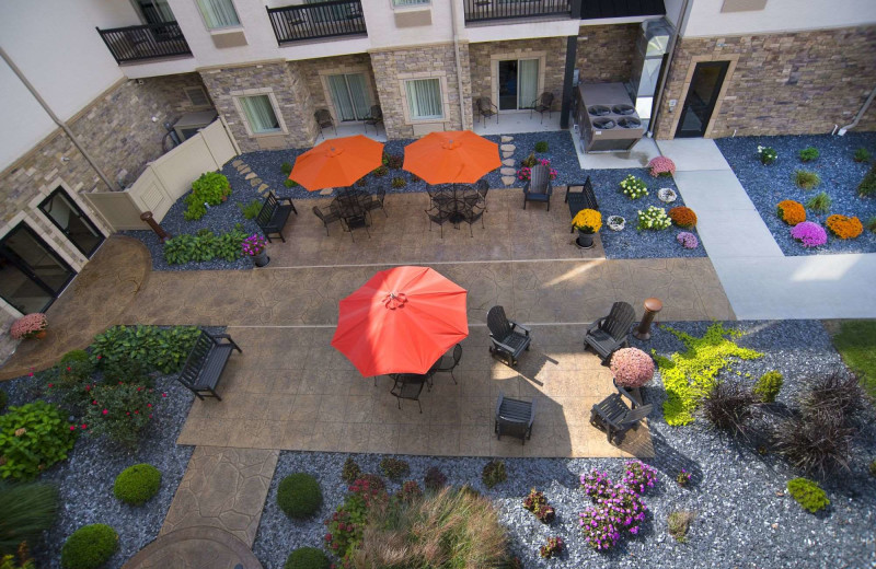 Patio at Berlin Grande Hotel.