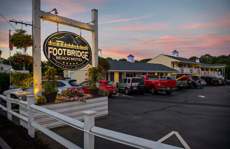 Exterior view of Footbridge Beach Motel.