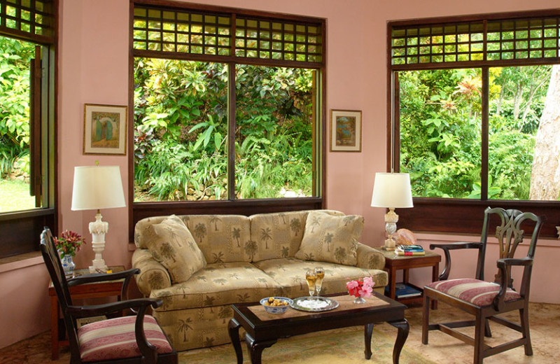 Guest living room at Bluefields Bay Villas.