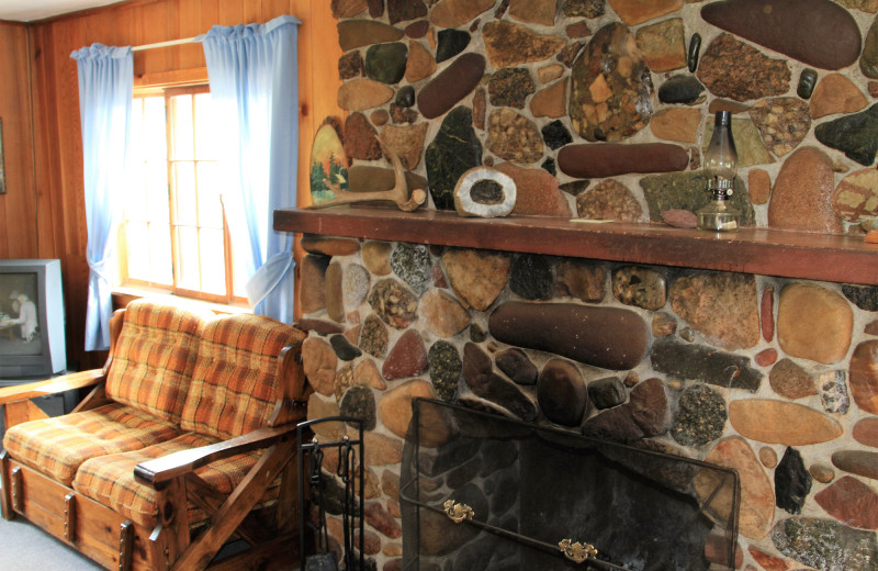 Cabin fireplace at Lone Wolf Cabins and Getaway.