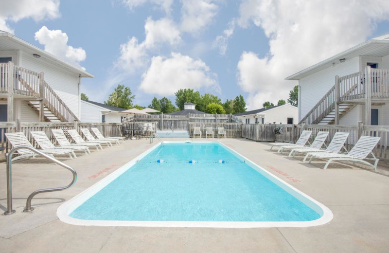 Outdoor pool at Knights Inn Sandusky.