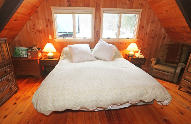 Rental bedroom at Stowe Country Homes.