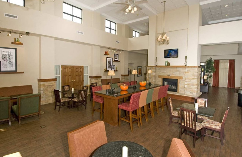 Lobby view at Hampton Inn & Suites Springfield.